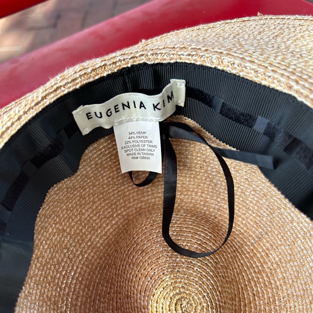 Eugenia Kim like new straw hat adjustable for head size - Picture 2 of 13